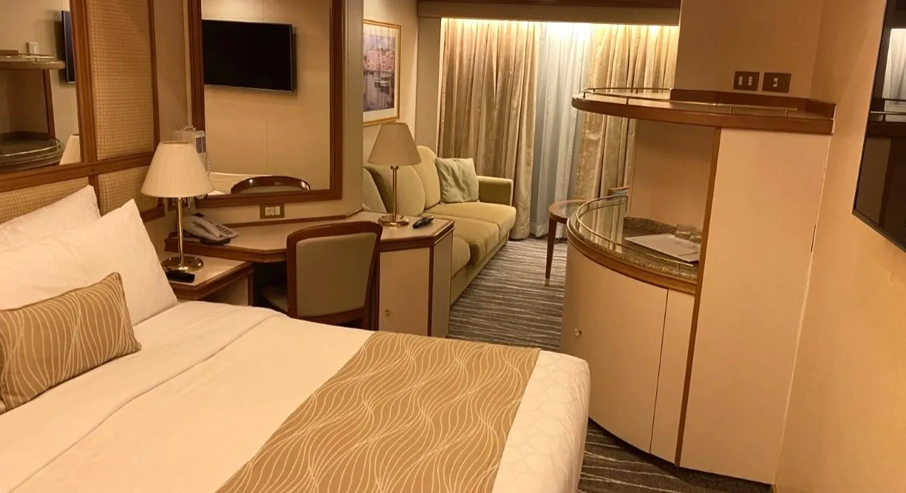 Emerald Princess-4