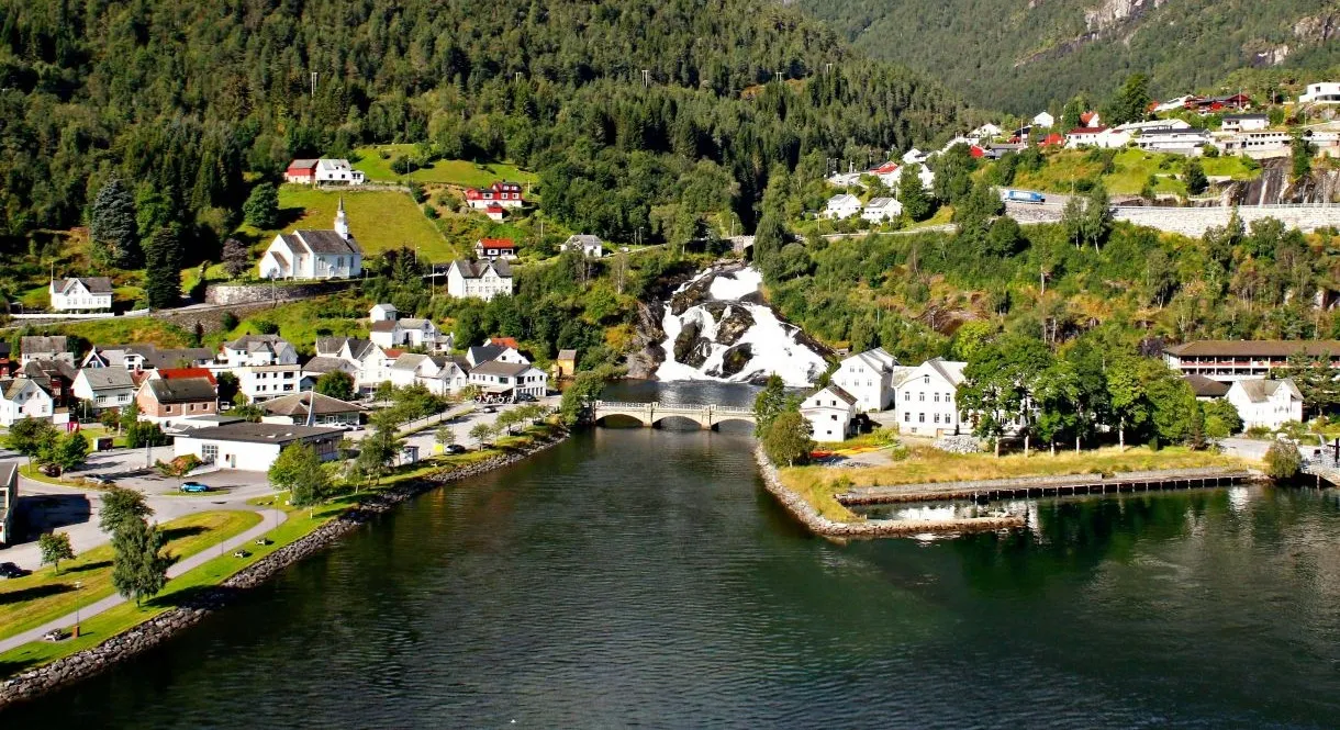 Costa Favolosa ile İzmir'den Norveç Fiyortları (Uçaklı Paket)-7