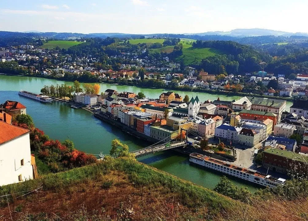 Fidelio ile Tuna İncileri (Uçaklı Paket)-1