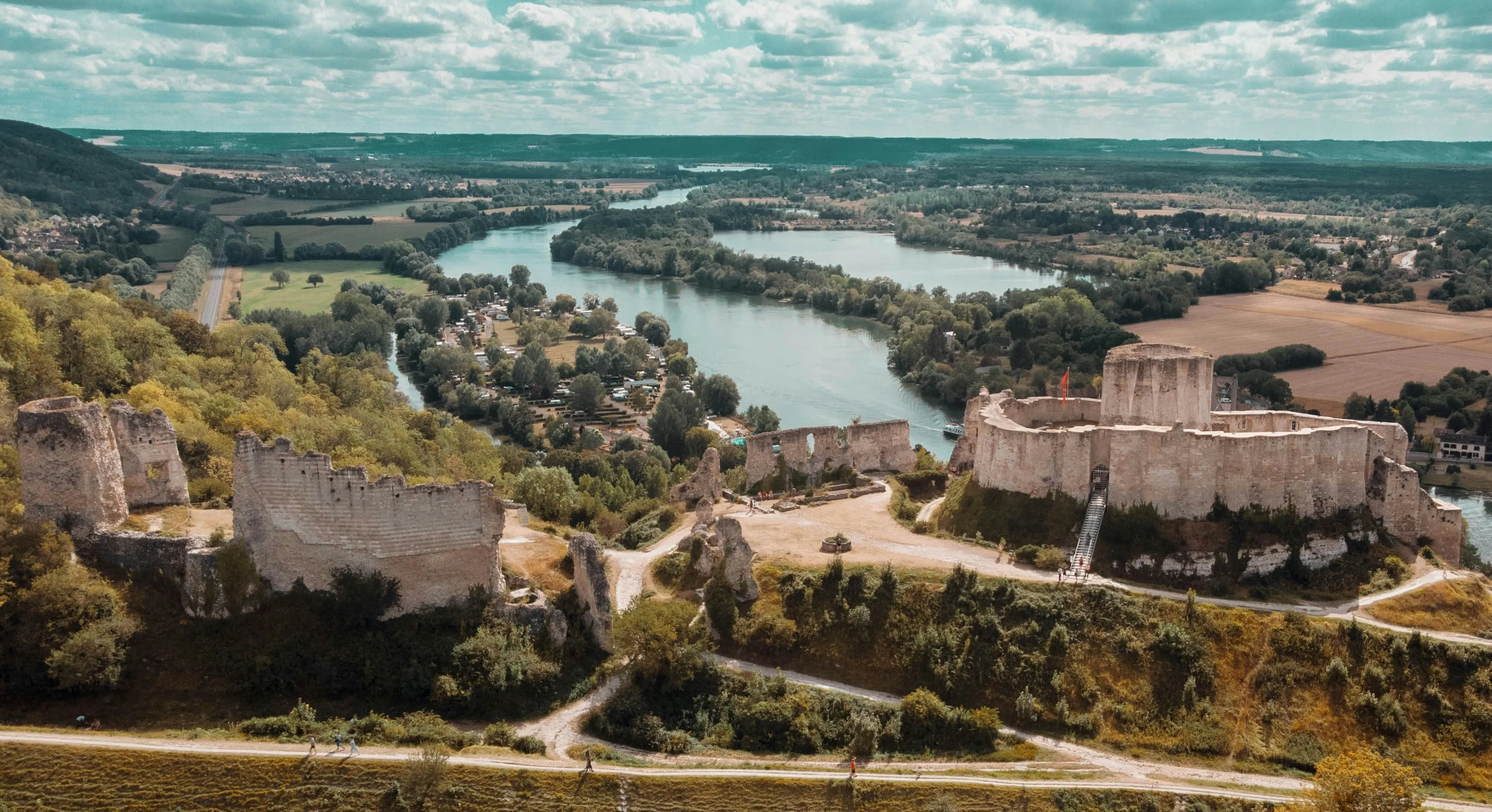 Seine Comtesse ile Yılbaşı'nda Seine Nehri (Uçaklı Paket)-7