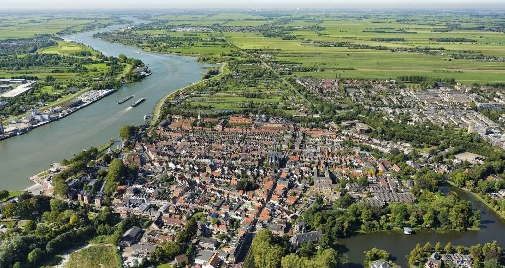 Vista Gracia ile Lale Zamanı Ren Nehri (Uçaklı Paket)-7