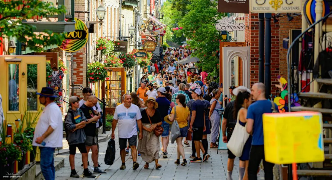 Celebrity Silhouette ile Kanada (Uçaklı Paket)-5