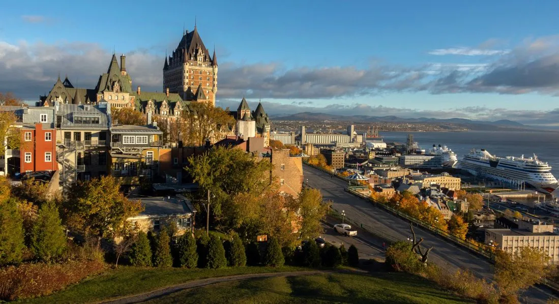 Celebrity Silhouette ile Kanada (Uçaklı Paket)-4