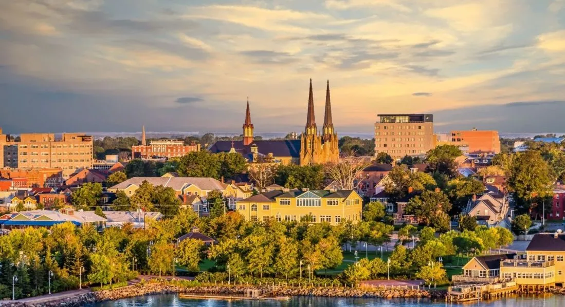 Celebrity Silhouette ile Kanada (Uçaklı Paket)-3