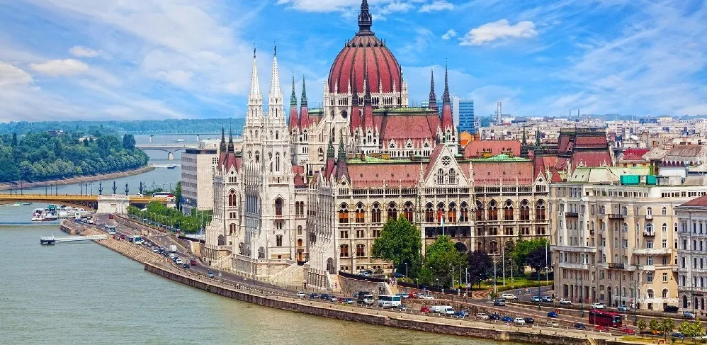 Amadeus Amara ile Doğu Tuna & Iron Gates (Uçaklı Paket)-1