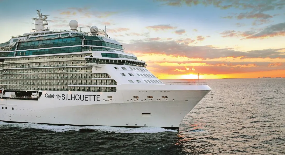 Celebrity Silhouette ile Kanada (Uçaklı Paket)-1