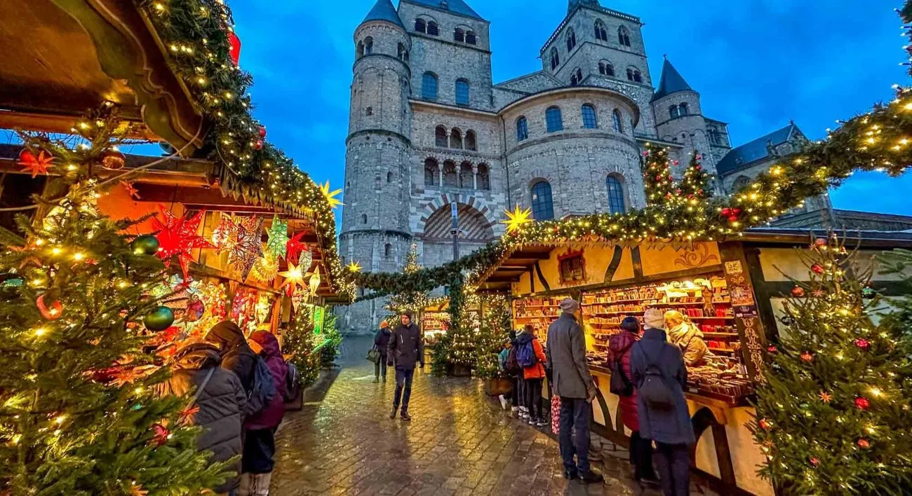 Amadeus Riva ile Ren Nehrinde Noel Pazarları (Uçaklı Paket)-1