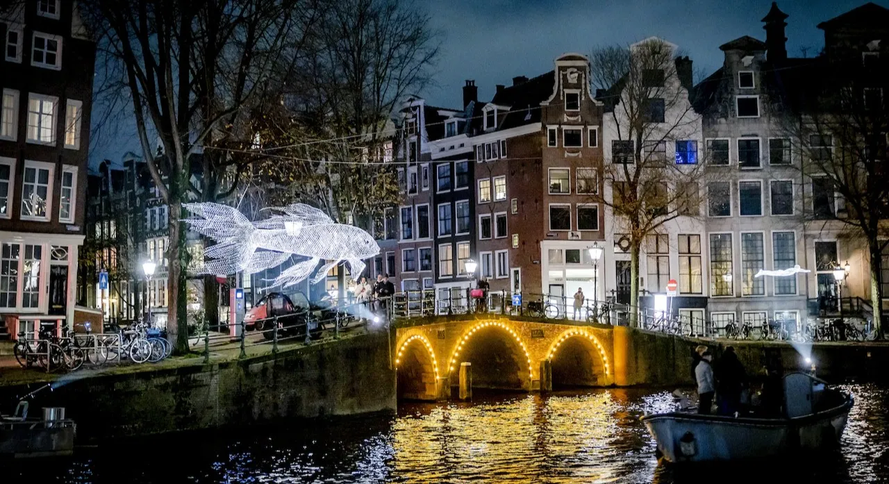 Amadeus Aurea ile Andre Rieu Konseri & Amsterdam Işık Festivali (Uçaklı Paket)-1