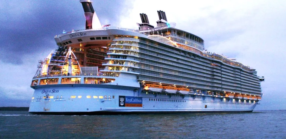 Oasis of the Seas ile Küba & Bahamalar (Uçaklı Paket)-1