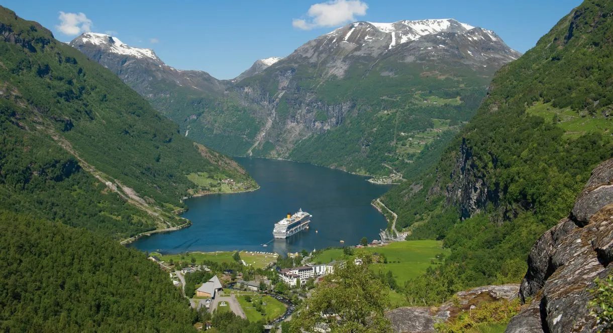 Costa Diadema ile Norveç Fiyortları Gemi Turu (Uçaklı Paket)-1