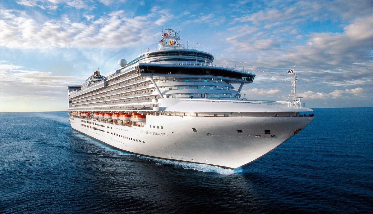 Caribbean Princess ile Büyük Baltık Başkentleri (Uçaklı Paket)-1