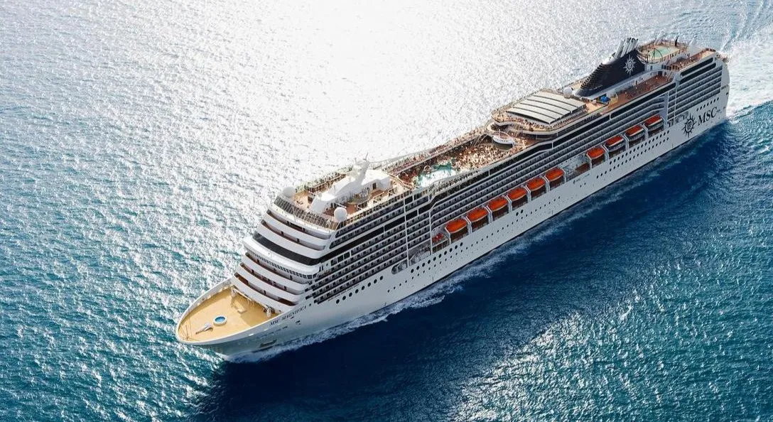 MSC Magnifica ile Kuzeyin İncileri (Uçaklı Paket)-1
